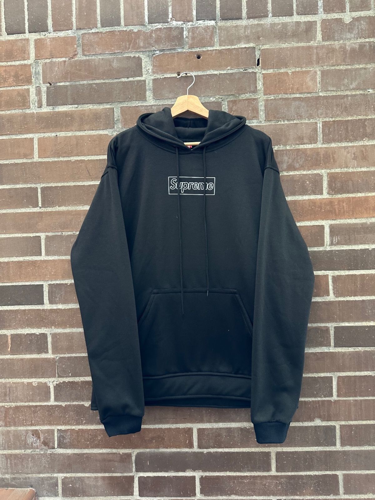 Buzo Supreme