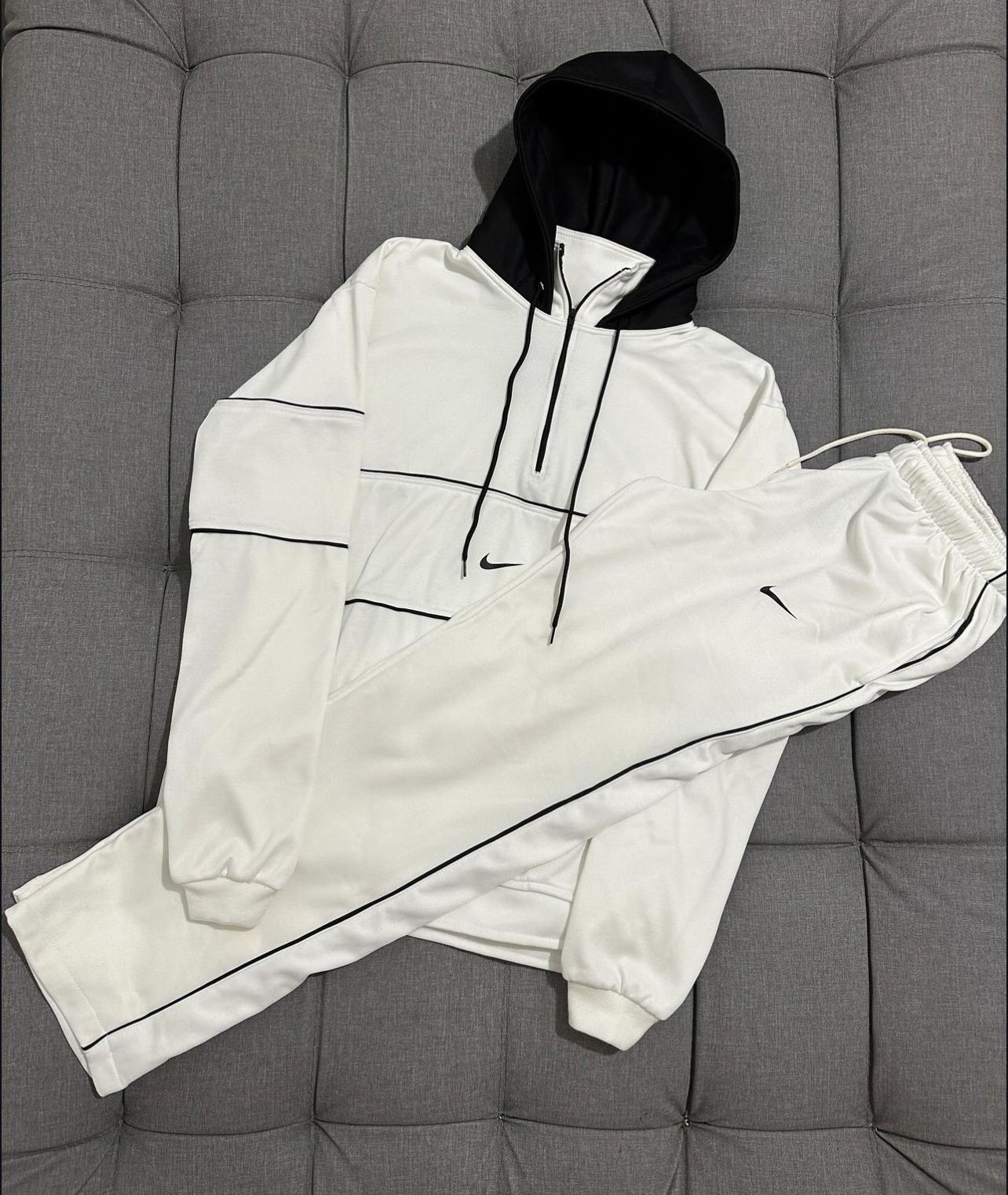Conjunto blanco Nike